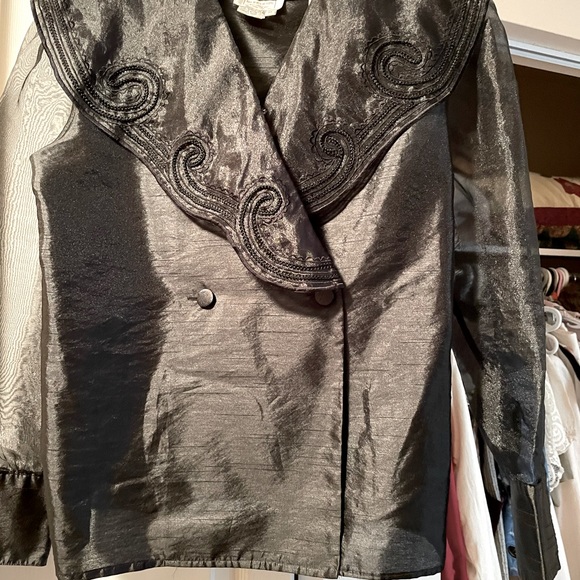 Black shear blouse size medium - Picture 1 of 4